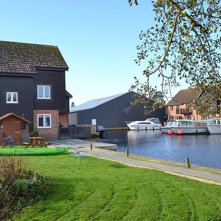 Davids Island Villa Wroxham Eksteriør bilde