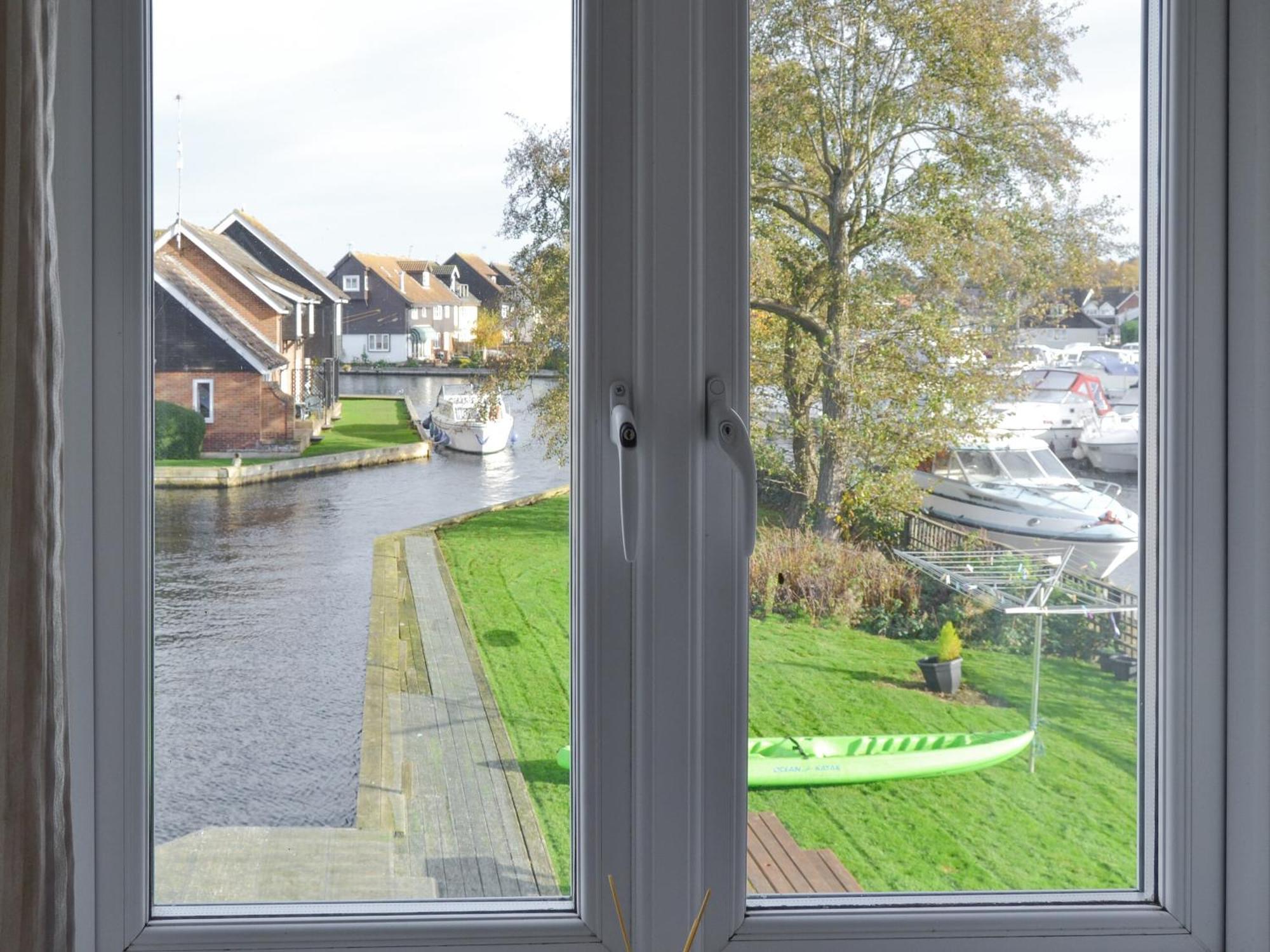 Davids Island Villa Wroxham Eksteriør bilde